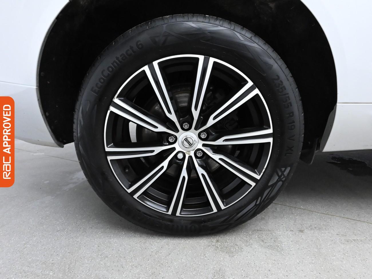 Used Volvo XC60 2020 for sale - 75983215: Photo 15