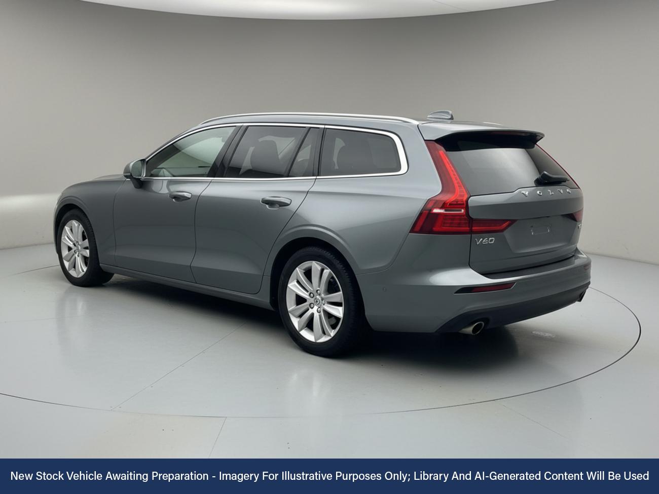 Used Volvo V60 2019 for sale - 76569512: Photo 2