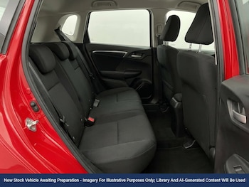 Used Suzuki Swift 2017 for sale - 77666347: Photo