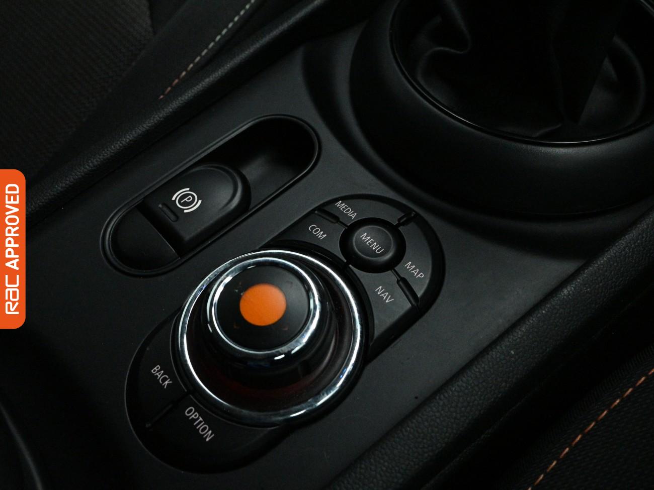 Used MINI Clubman 2018 for sale - 77666248: Photo 18