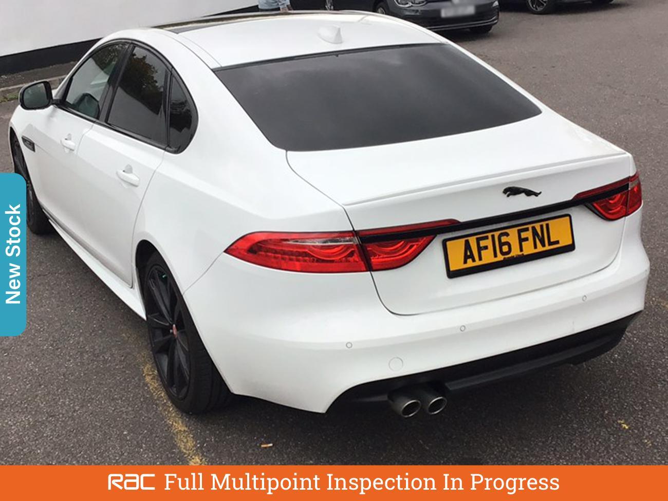 Used Jaguar XF 2016 for sale - 76330612: Photo 2