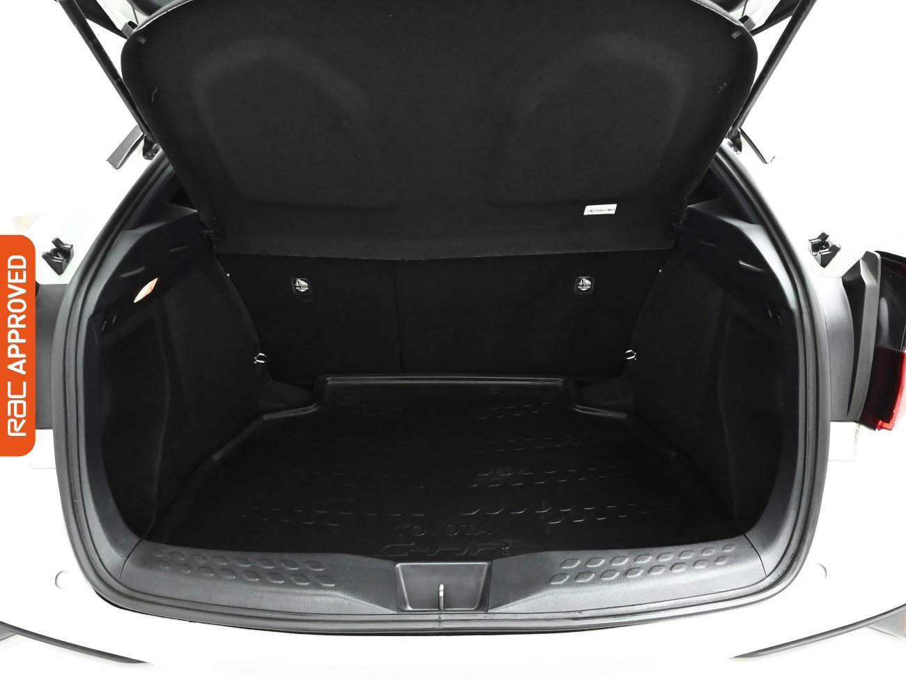 Used Toyota C-HR 2020 for sale - 77257673: Photo 27