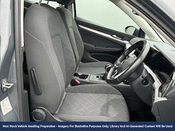 Used Volkswagen Golf 2020 for sale - 76957971: Photo