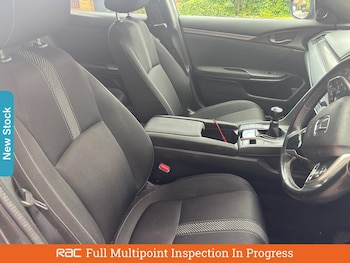 Used Honda Civic 2018 for sale - 75628044: Photo