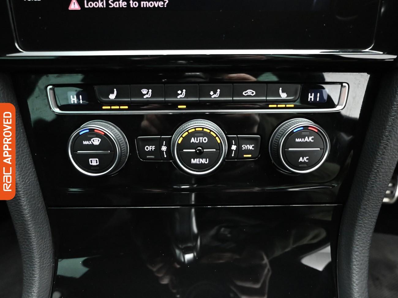 Used Volkswagen Golf 2019 for sale - 77747762: Photo 15