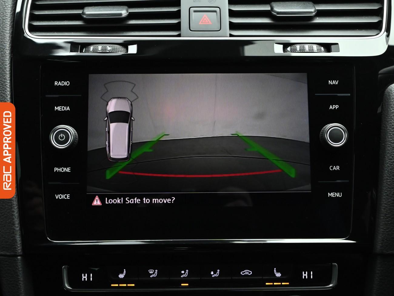 Used Volkswagen Golf 2019 for sale - 77747762: Photo 3