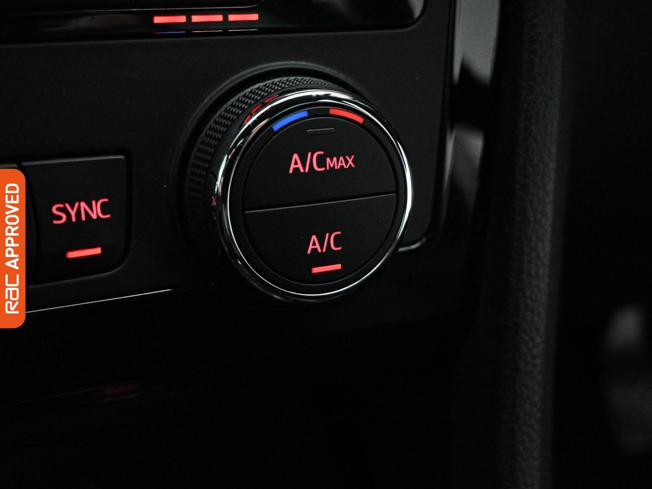 Used SEAT Ateca 2017 for sale - 77747717: Photo 18