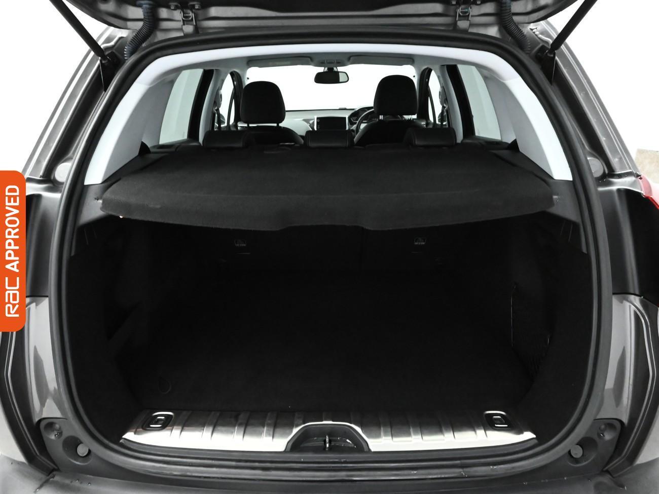 Used Peugeot 2008 2019 for sale - 76782913: Photo 26