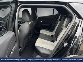 Used Peugeot E-2008 2021 for sale - 78800771: Photo
