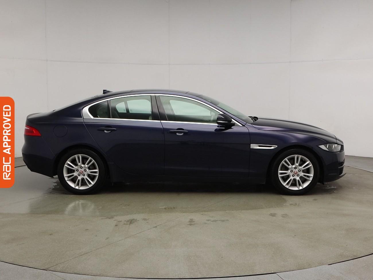 Used Jaguar XE 2016 for sale - 76346467: Photo 6