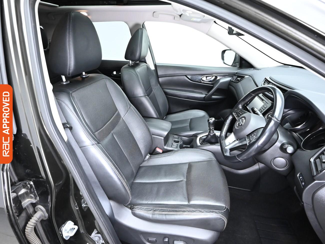 Used Nissan X-Trail 2017 for sale - 76405898: Photo 12