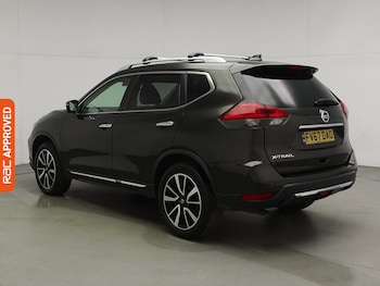 Used Nissan X-Trail 2017 for sale - 76405898: Photo