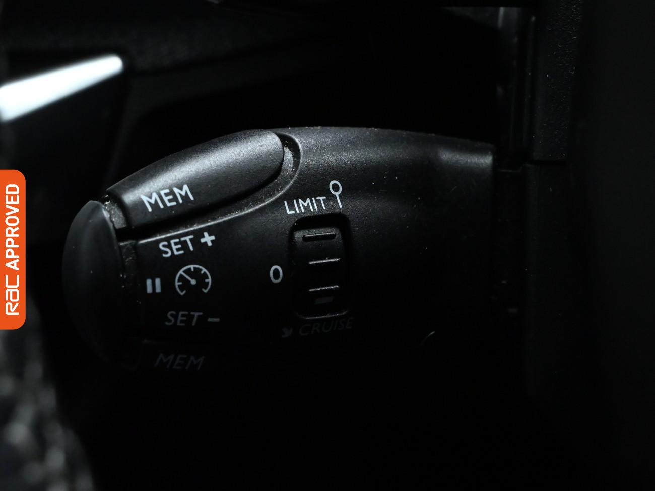 Used Peugeot 3008 2020 for sale - 75983436: Photo 19