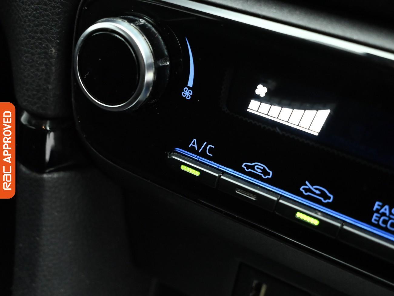 Used Toyota Yaris 2022 for sale - 77361844: Photo 16