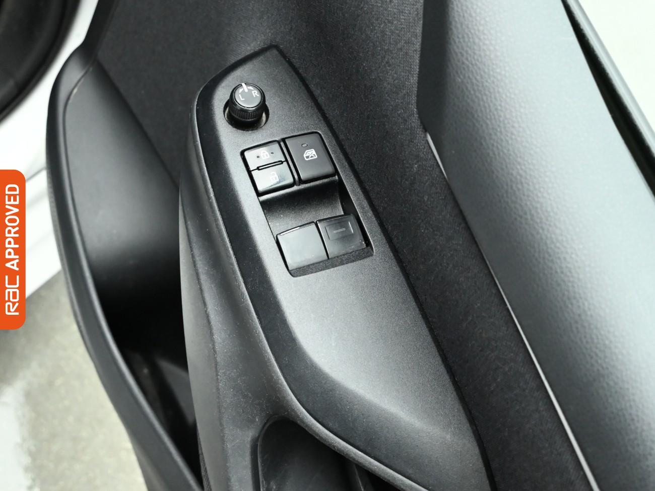 Used Toyota Yaris 2022 for sale - 77361844: Photo 23