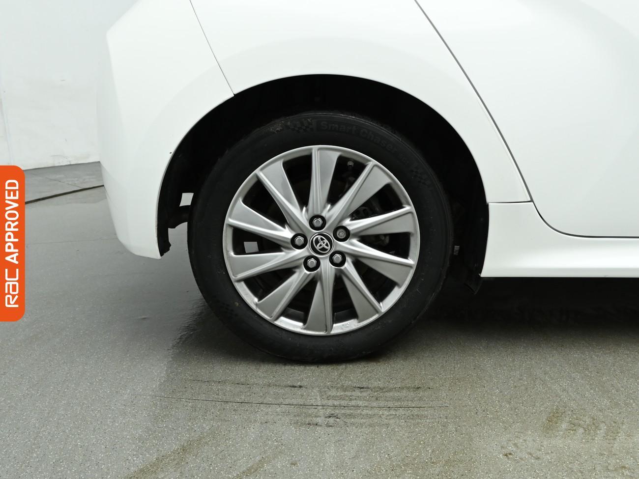 Used Toyota Yaris 2022 for sale - 77361844: Photo 25