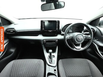 Used Toyota Yaris 2022 for sale - 77361844: Photo