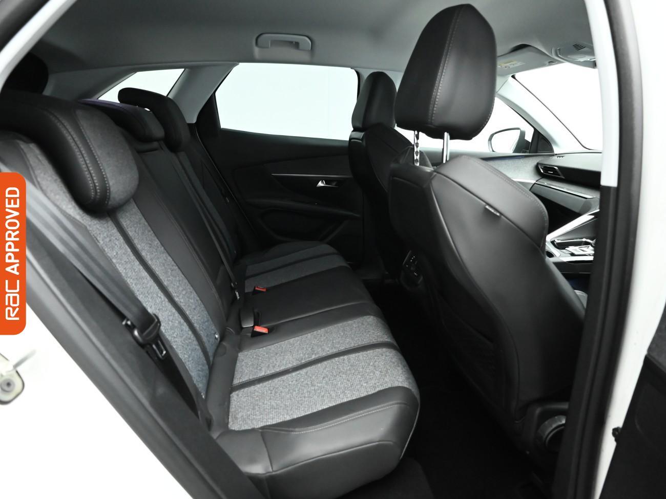 Used Peugeot 3008 2018 for sale - 77666582: Photo 13