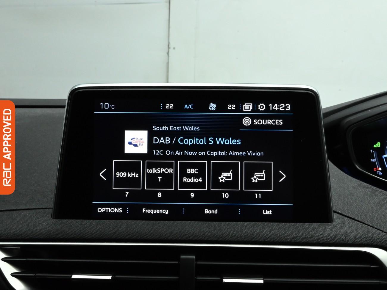 Used Peugeot 3008 2018 for sale - 77666582: Photo 3