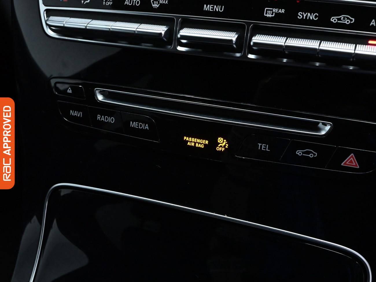 Used Mercedes-Benz GLC 2018 for sale - 76405997: Photo 16