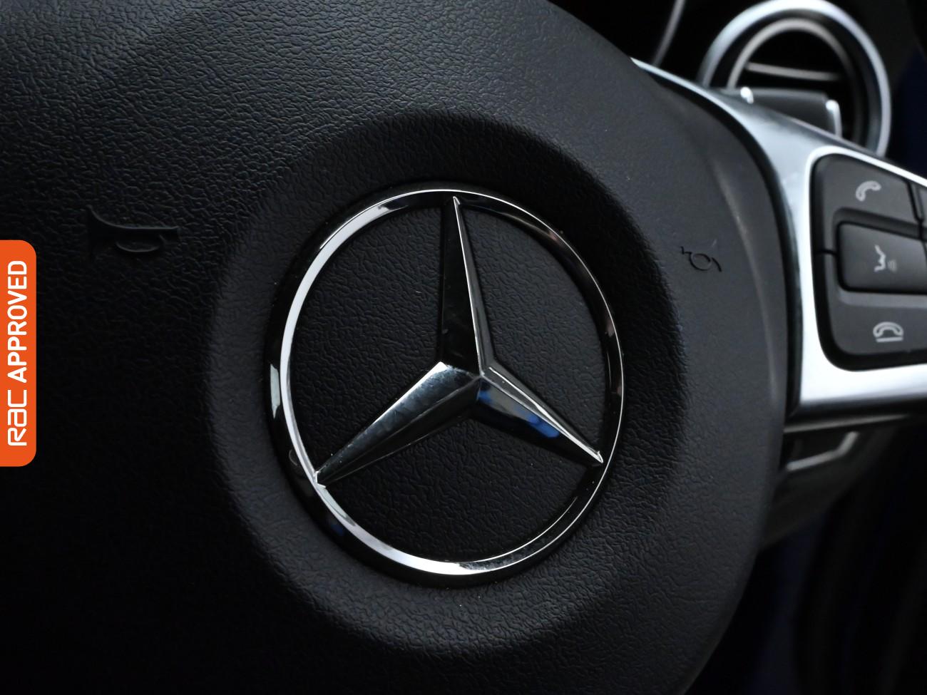 Used Mercedes-Benz GLC 2018 for sale - 76405997: Photo 25