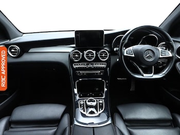 Used Mercedes-Benz GLC 2018 for sale - 76405997: Photo