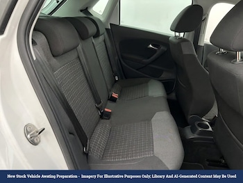 Used Volkswagen Polo 2017 for sale - 79097872: Photo