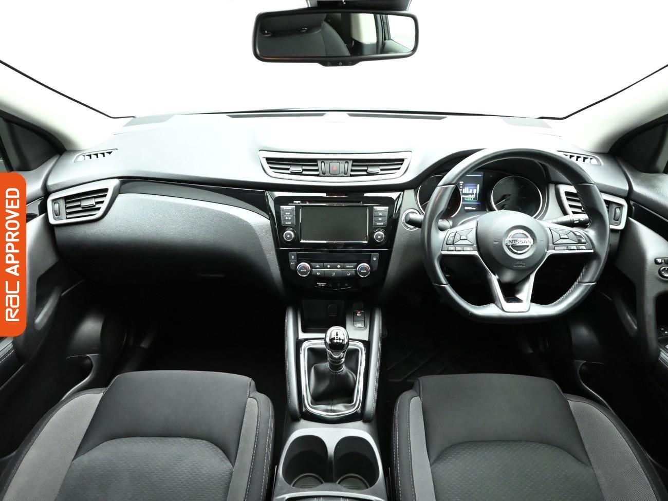 Used Nissan Qashqai 2020 for sale - 77460617: Photo 2