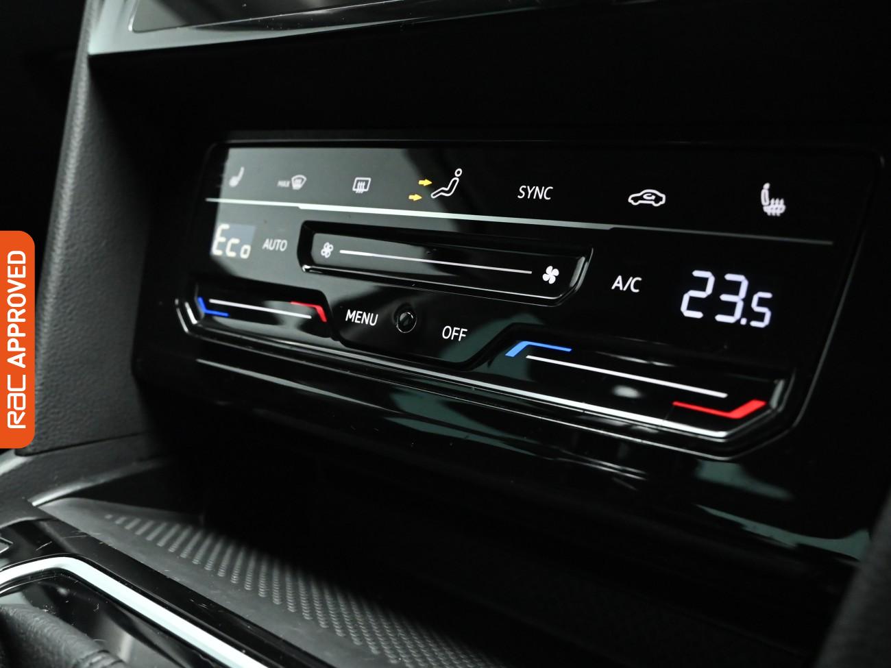 Used Volkswagen Passat 2020 for sale - 77654295: Photo 18