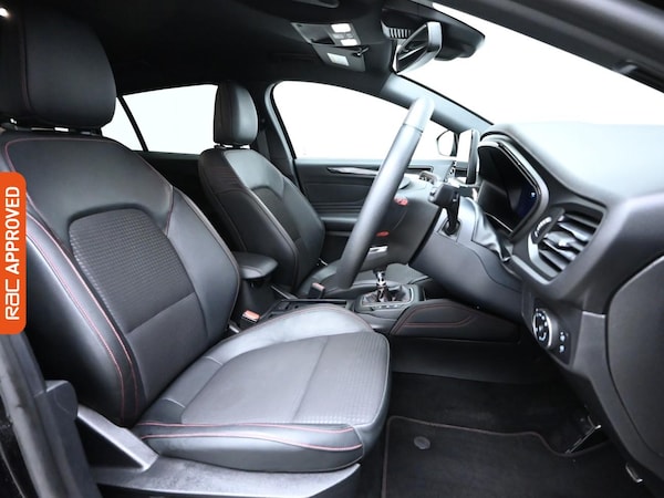 Used Ford Focus 2021 for sale - 76113724: Photo 12