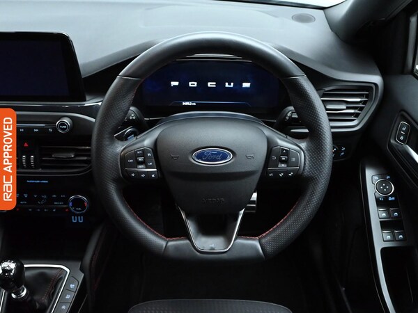 Used Ford Focus 2021 for sale - 76113724: Photo 9