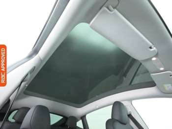 Used Tesla Model Y 2022 for sale - 74072040: Photo