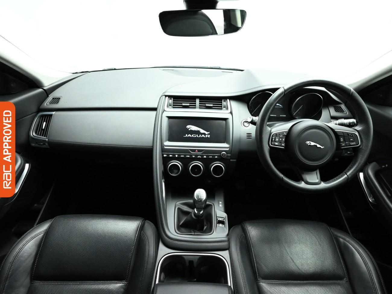 Used Jaguar E-Pace 2020 for sale - 77068794: Photo 2