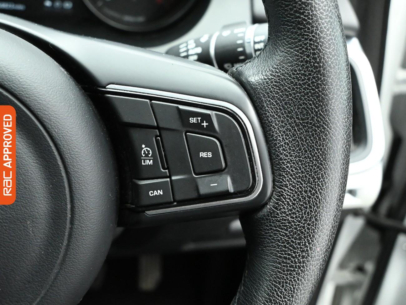 Used Jaguar E-Pace 2020 for sale - 77068794: Photo 25