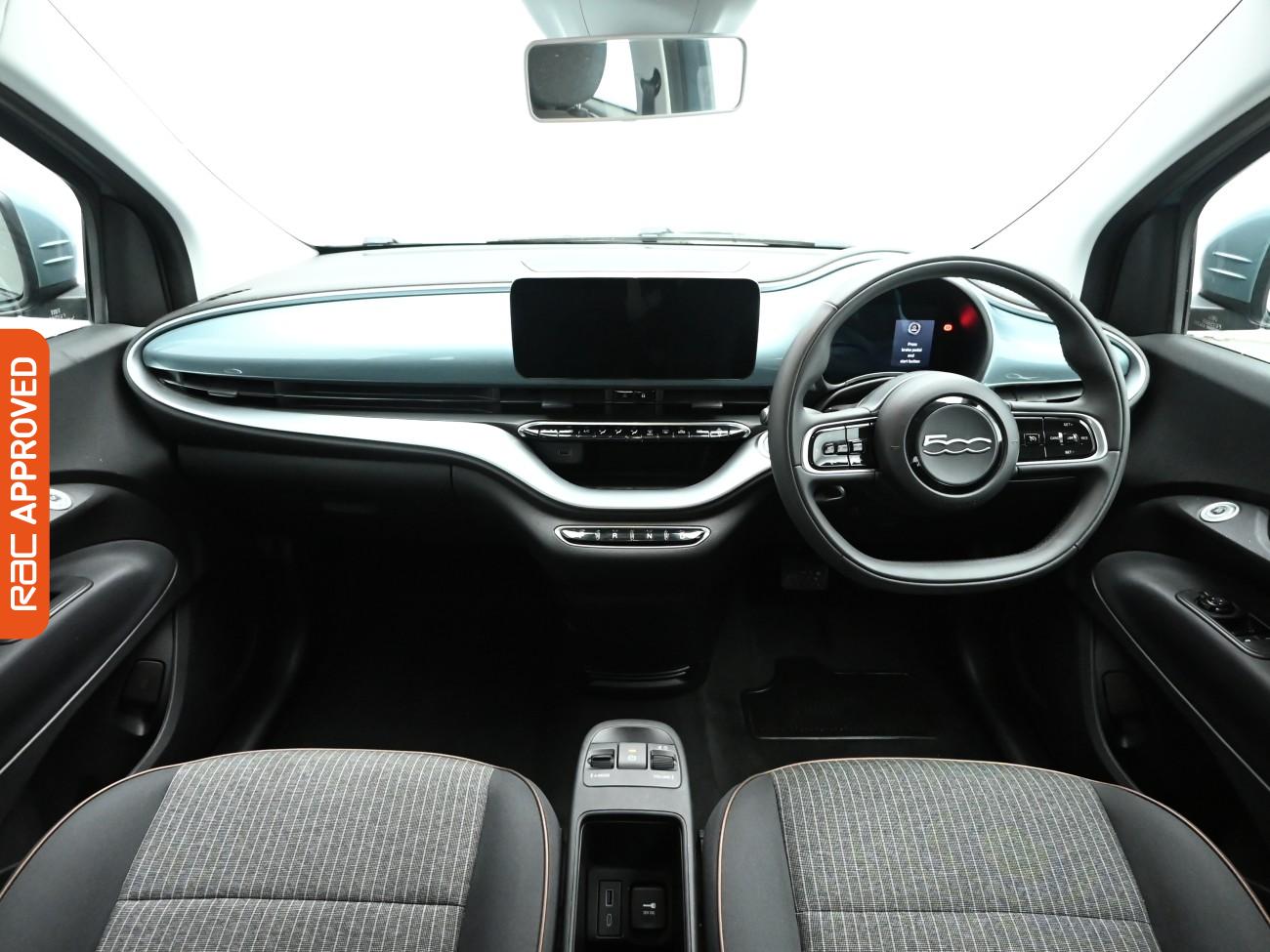 Used Fiat 500e 2021 for sale - 76890294: Photo 2