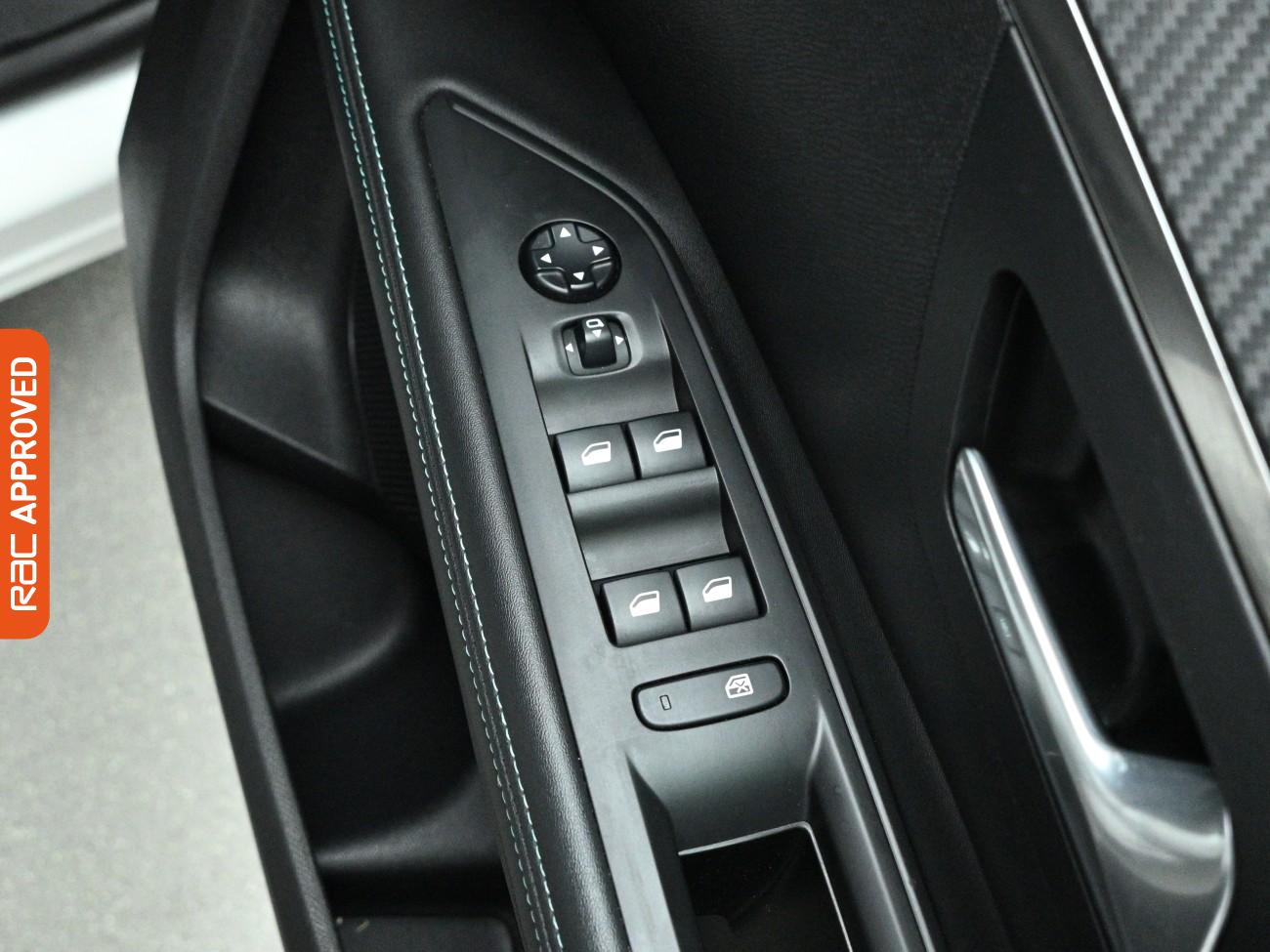 Used Peugeot 5008 2021 for sale - 77820306: Photo 24