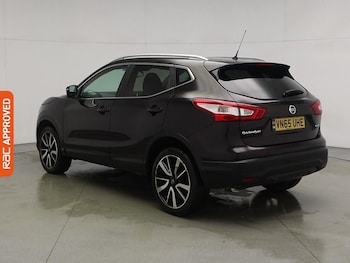 Used Nissan Qashqai 2015 for sale - 76035368: Photo