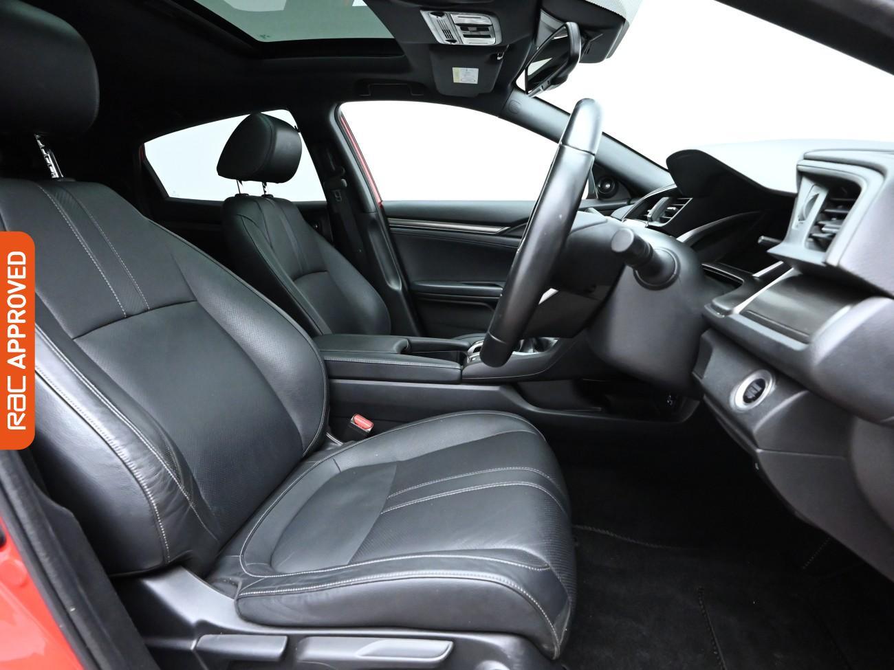Used Honda Civic 2019 for sale - 76373944: Photo 11