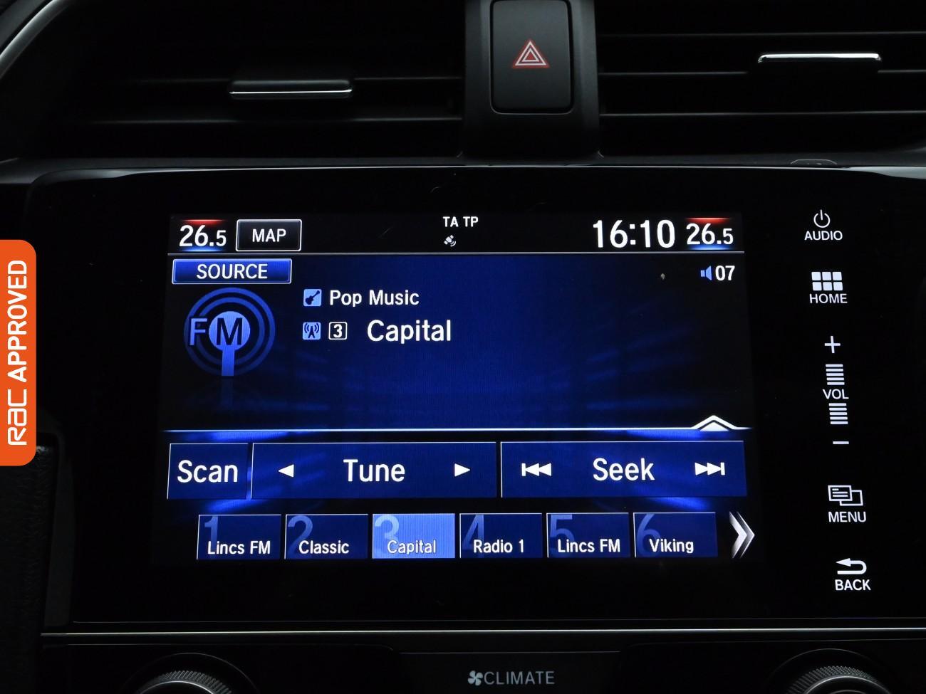 Used Honda Civic 2019 for sale - 76373944: Photo 17