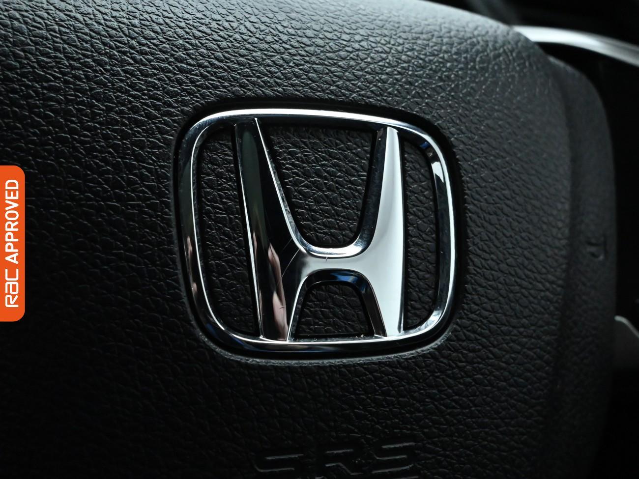Used Honda Civic 2019 for sale - 76373944: Photo 23