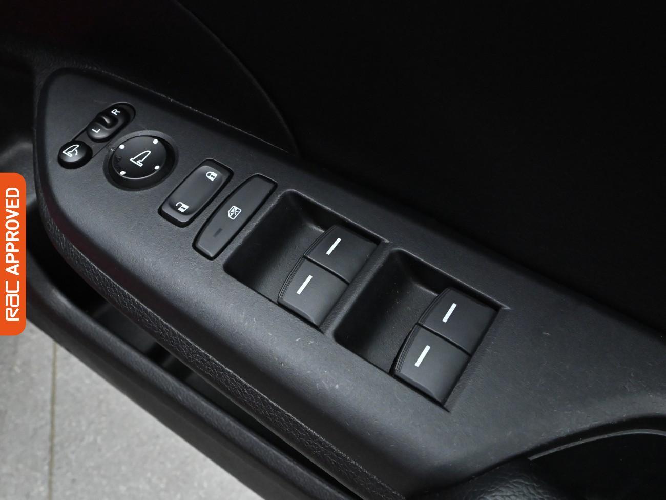 Used Honda Civic 2019 for sale - 76373944: Photo 25