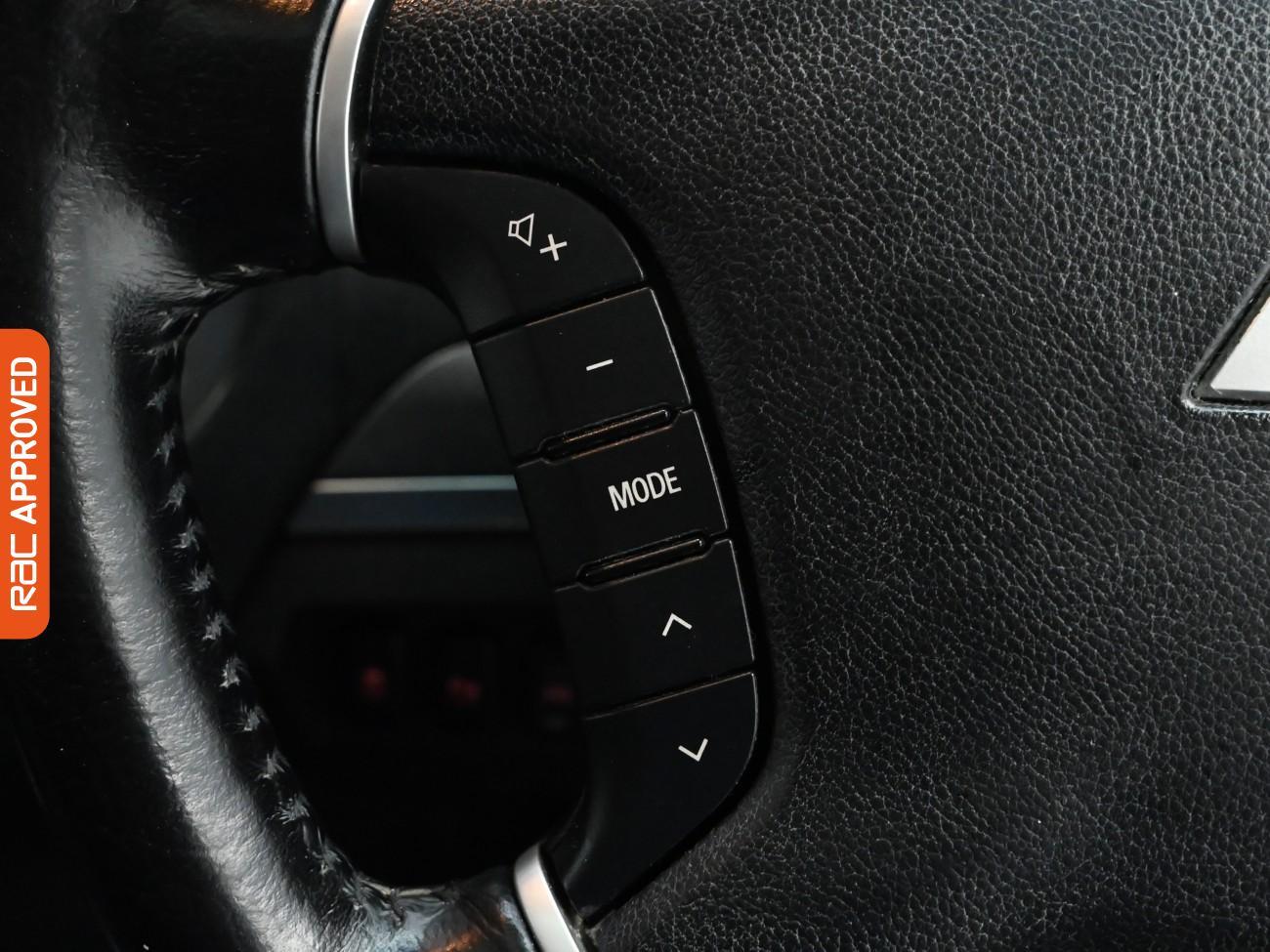 Used Mitsubishi Shogun 2016 for sale - 77257720: Photo 37