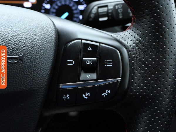 Used Ford Focus 2019 for sale - 76206886: Photo 19