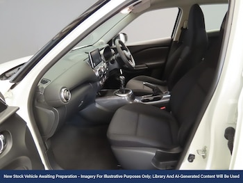 Used Nissan Juke 2023 for sale - 76480989: Photo