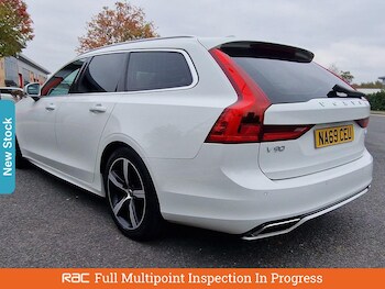 Used Volvo V90 2019 for sale - 76330595: Photo 2