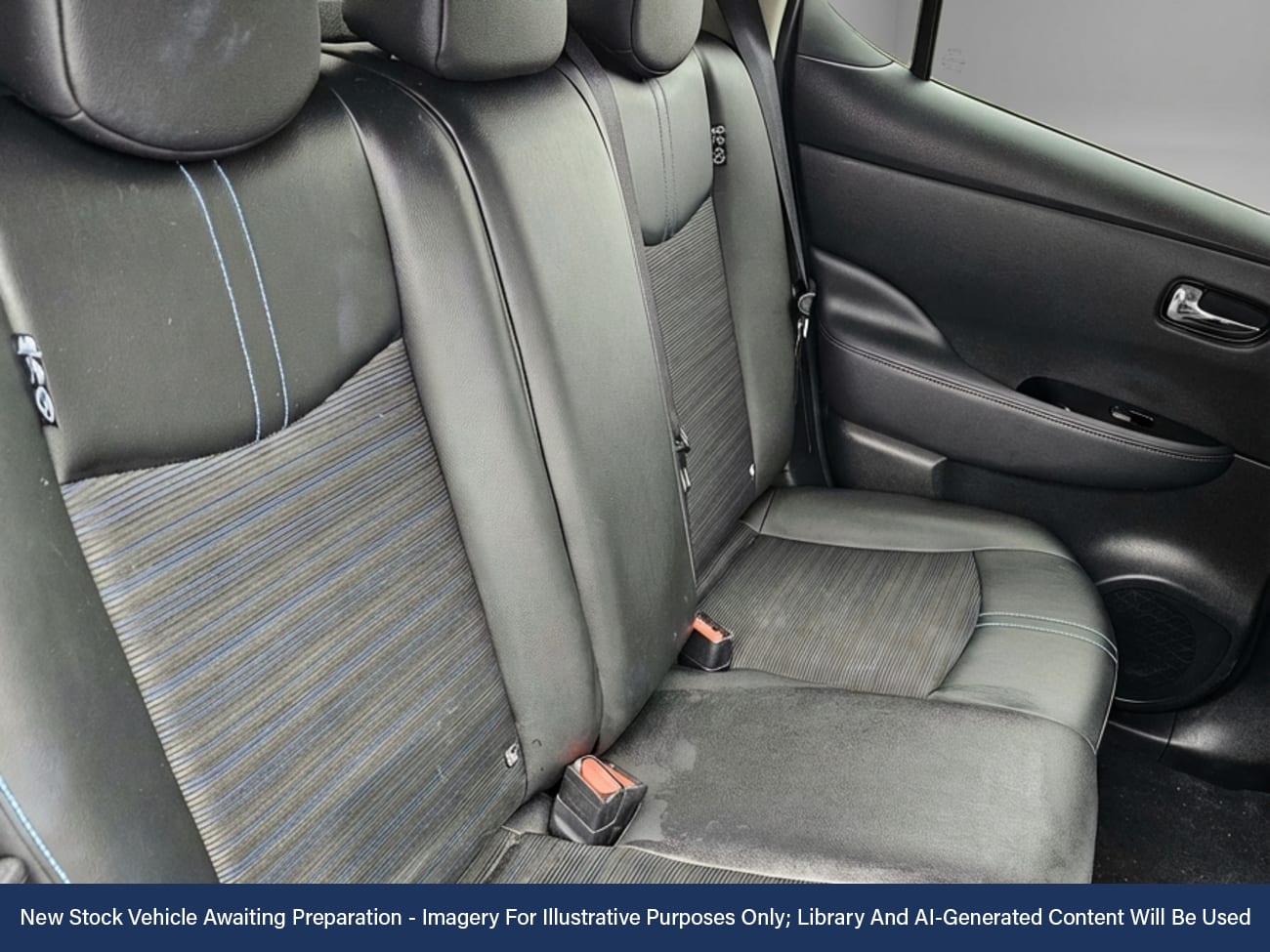 Used Nissan Leaf 2020 for sale - 77700699: Photo 4