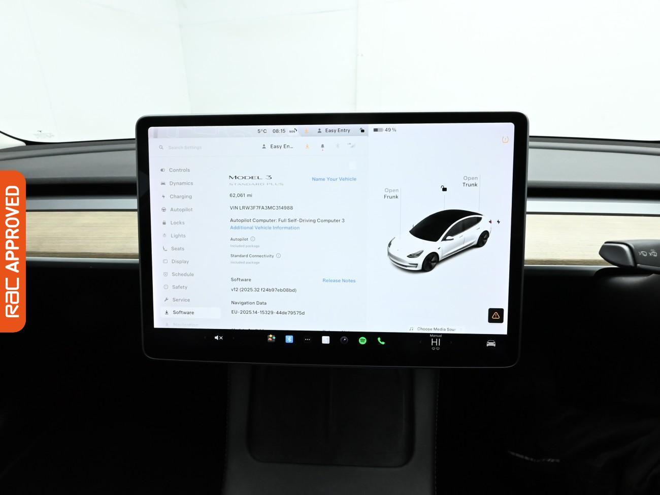 Used Tesla Model 3 2021 for sale - 76535351: Photo 26