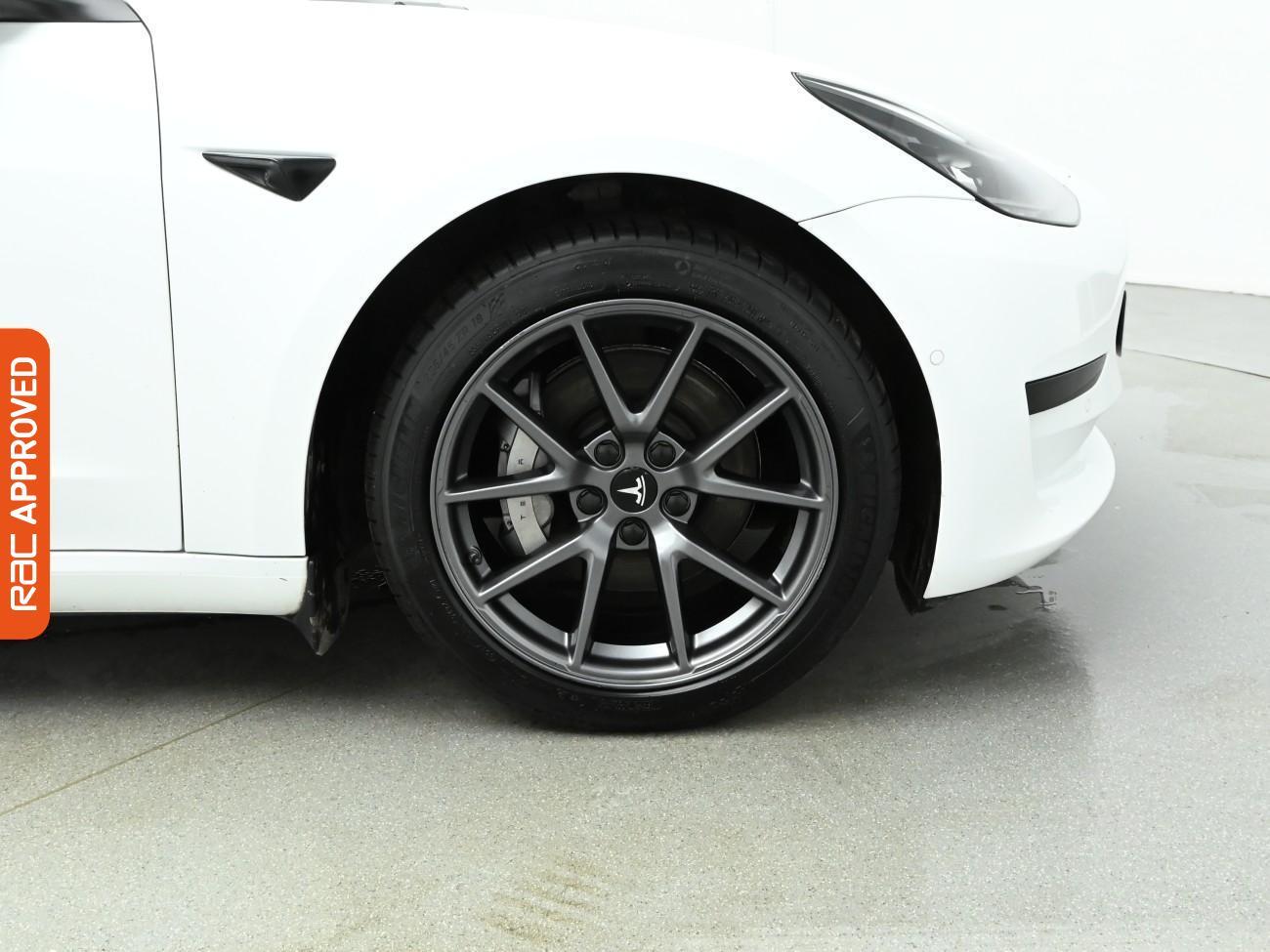 Used Tesla Model 3 2021 for sale - 76535351: Photo 33