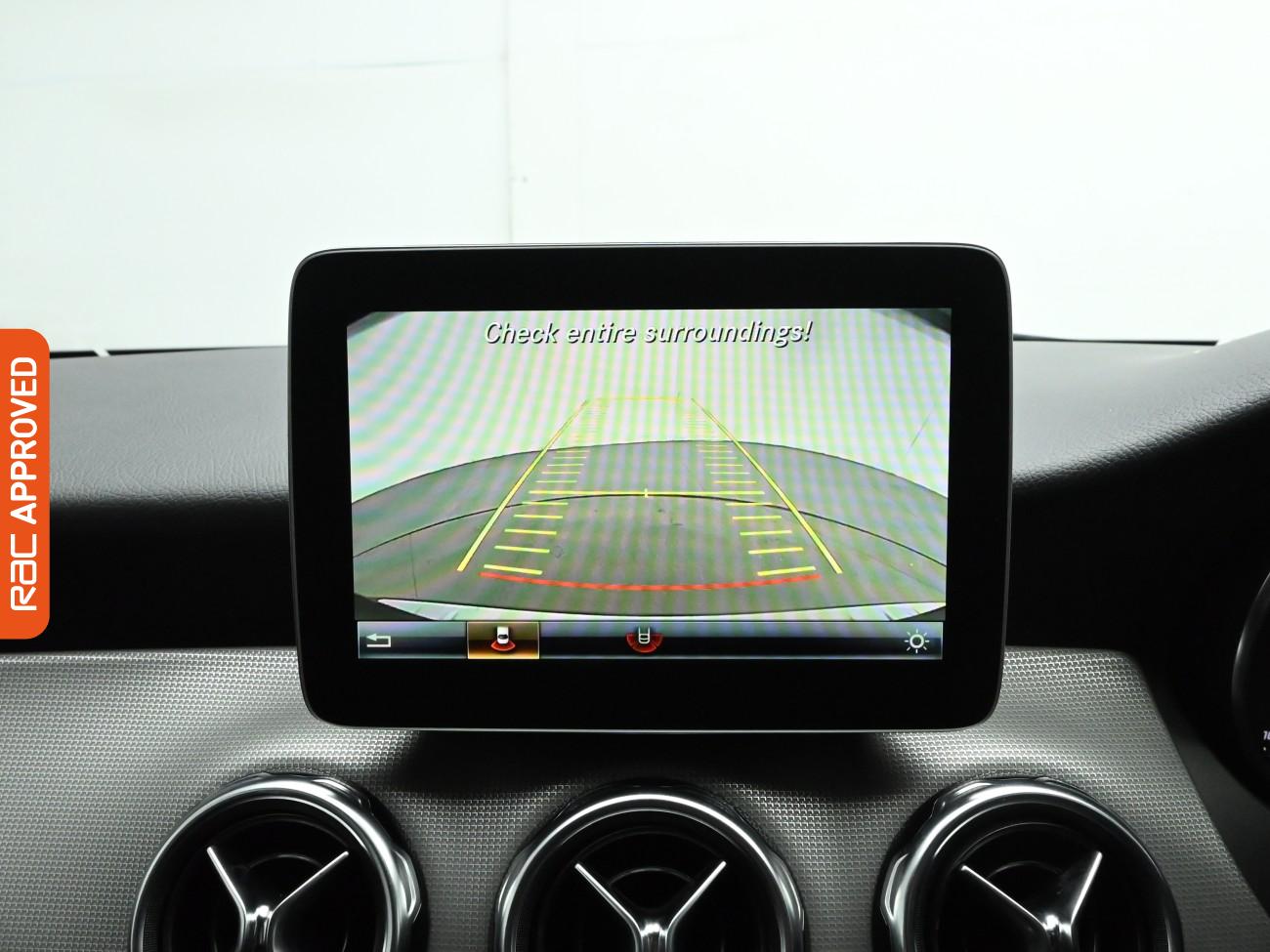 Used Mercedes-Benz GLA 2019 for sale - 76782887: Photo 3