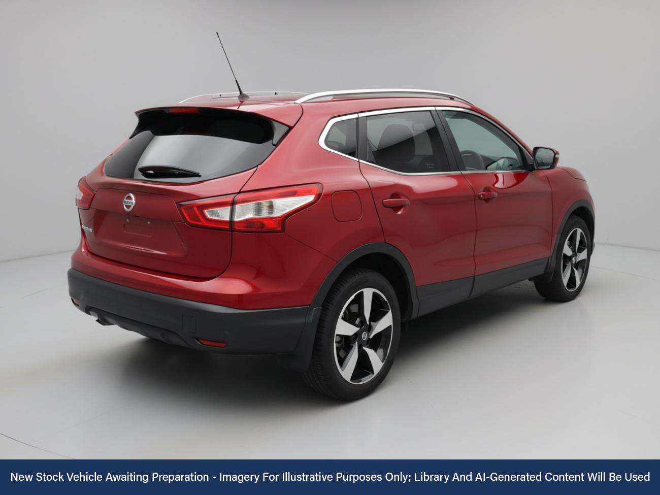 Used Nissan Qashqai 2015 for sale - 76641803: Photo 2